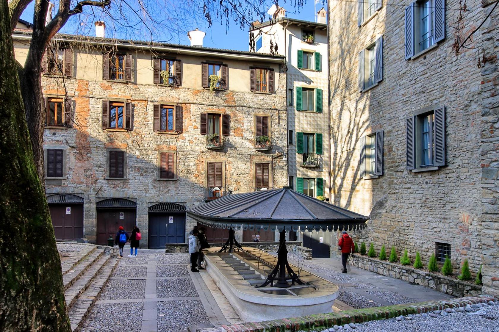 דירות Near Funicolar Bergamo Alta Design House 1 מראה חיצוני תמונה